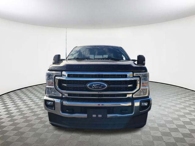 Used 2022 Ford F350 Lariat image 2