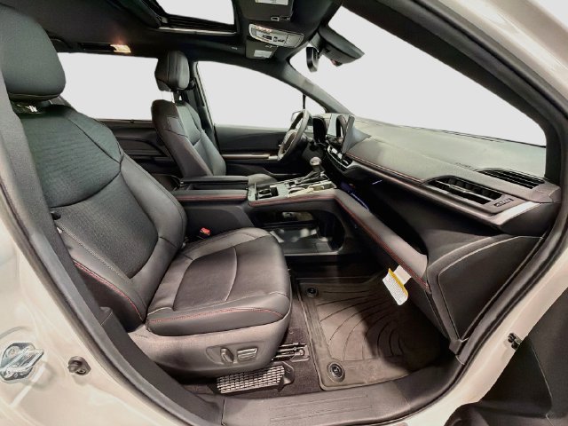 Certified 2025 Toyota Sienna XSE AWD/4WD image 24