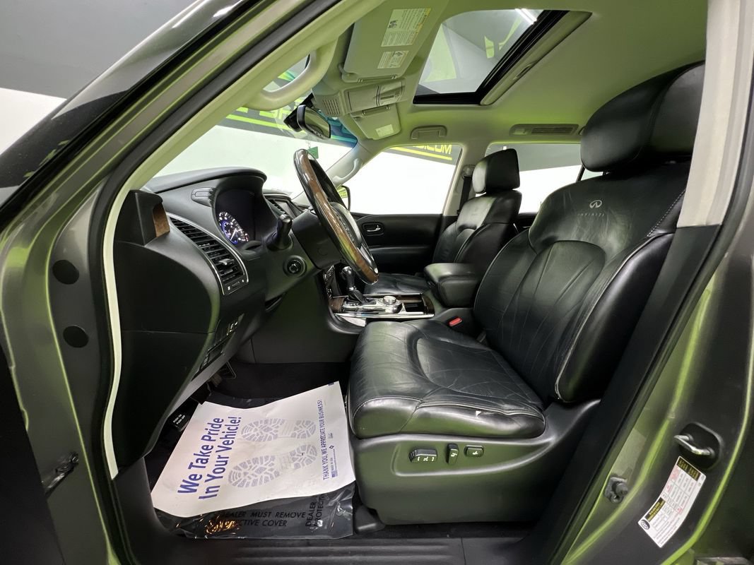 Used 2013 INFINITI QX56 4WD w/ Deluxe Touring Pkg image 16