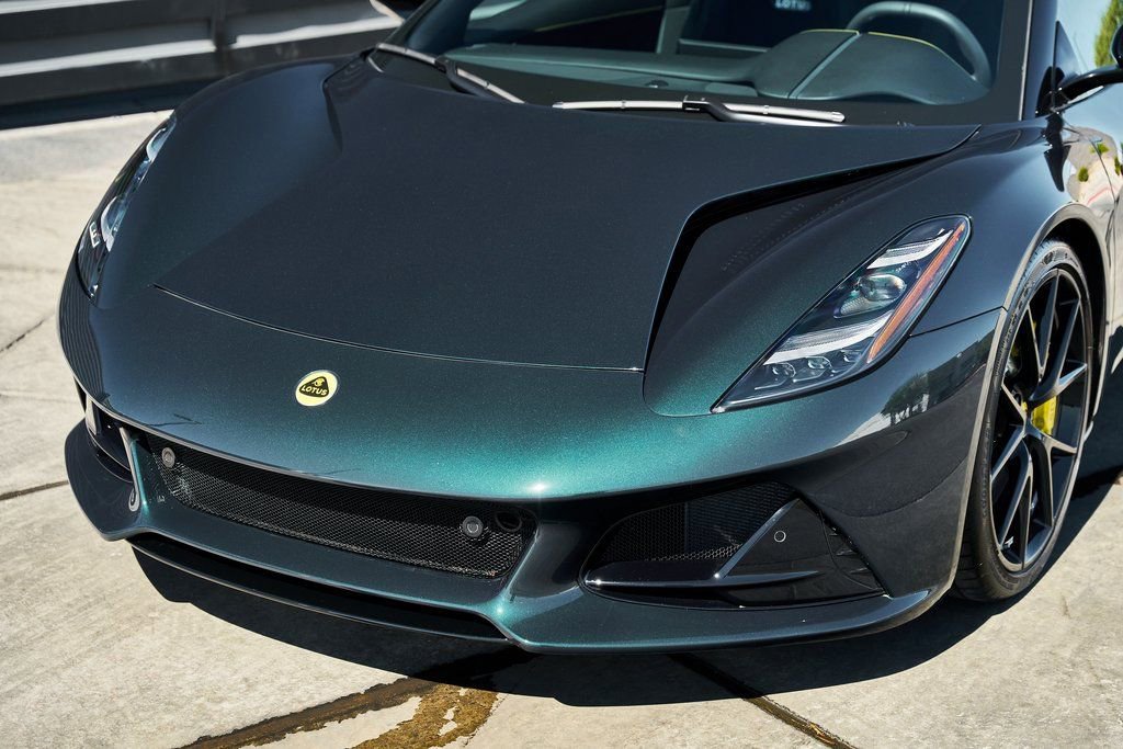 Used 2024 Lotus Emira First Edition image 7