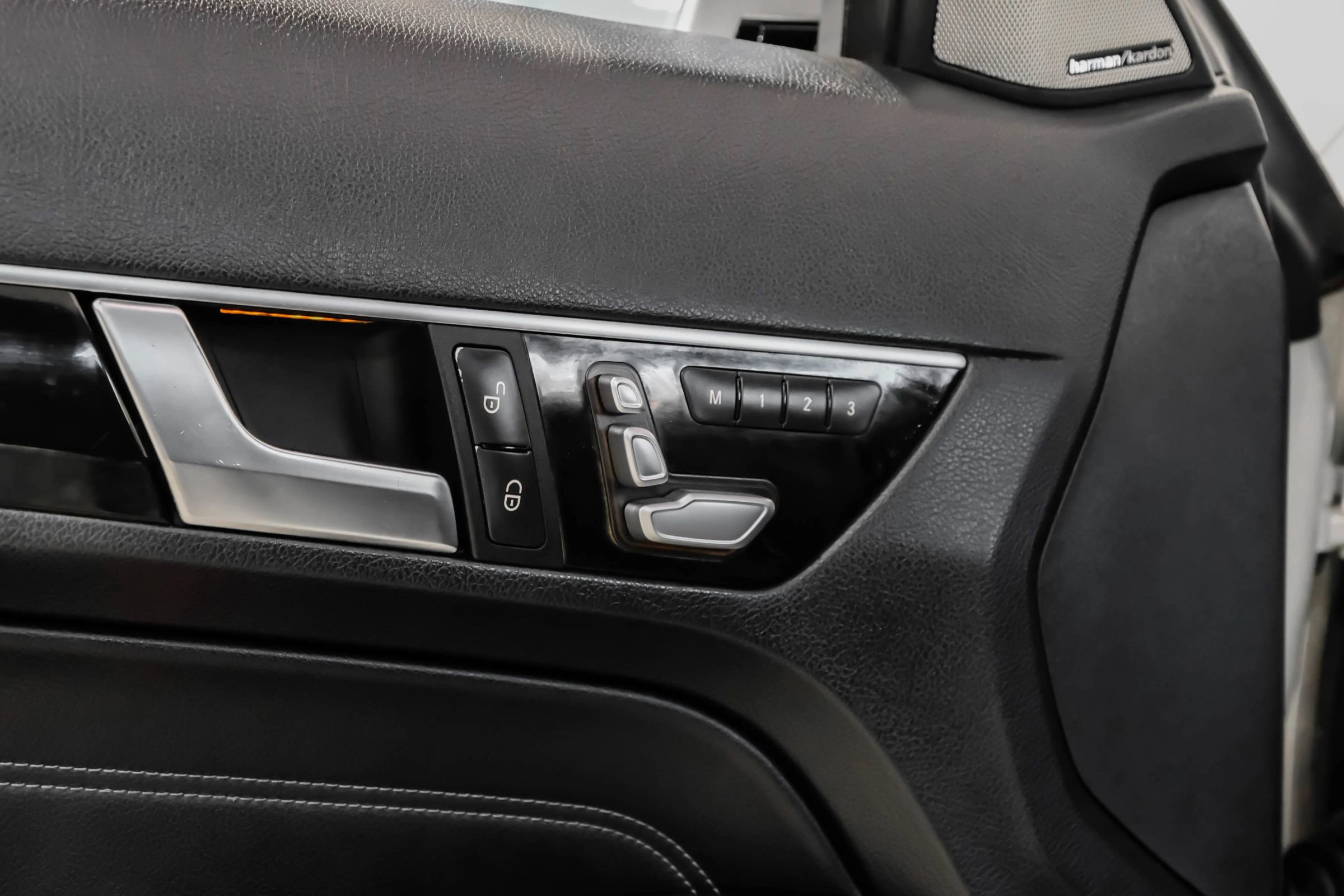 Used 2014 Mercedes-Benz E 550 Cabriolet image 44