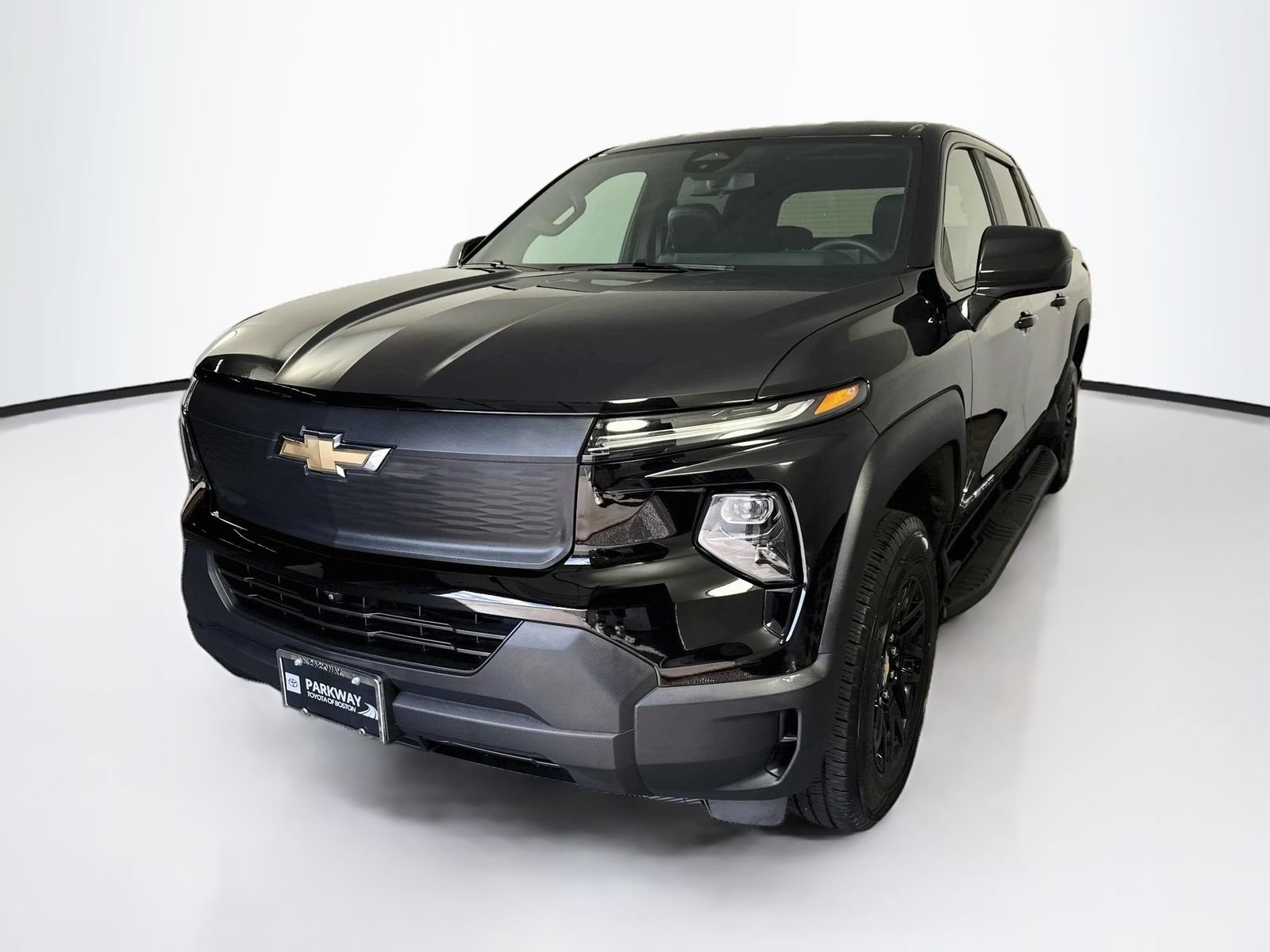 Used 2024 Chevrolet Silverado EV W/T AWD/4WD image 3