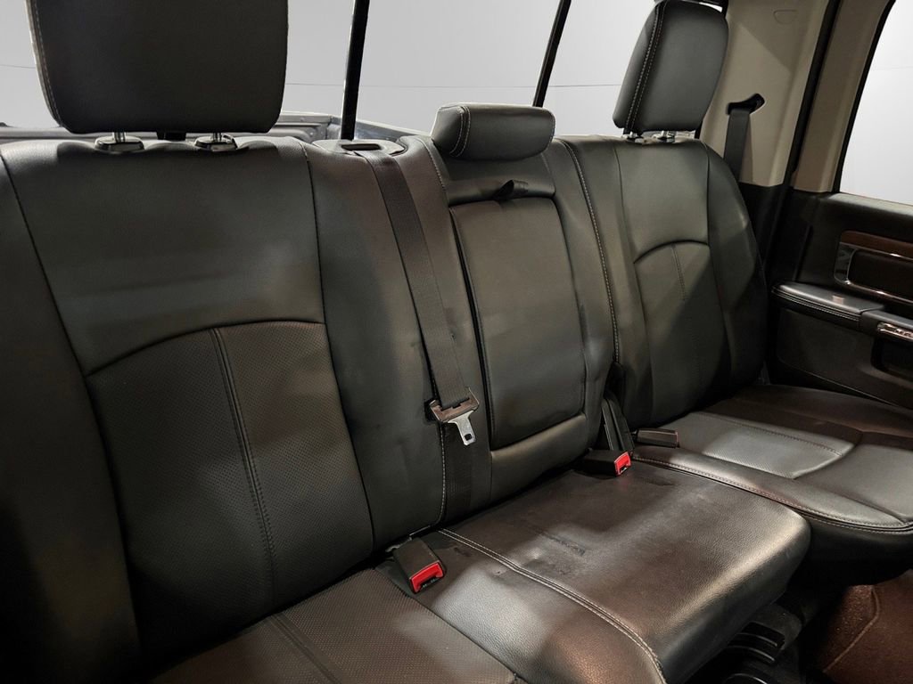 Used 2017 RAM 1500 Laramie image 18