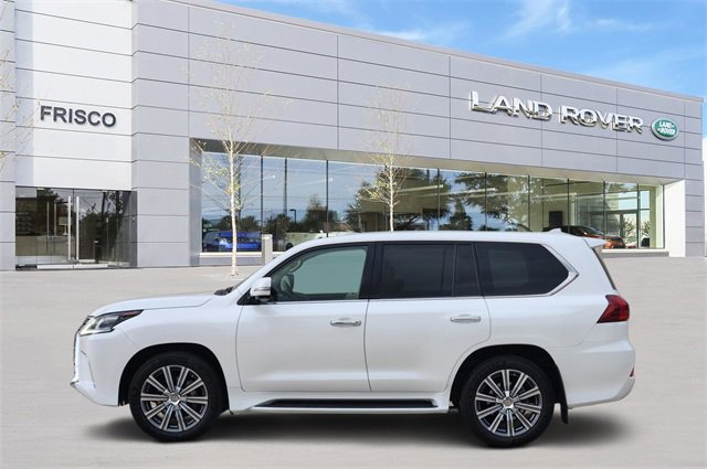 Used 2016 Lexus LX 570 4WD image 2