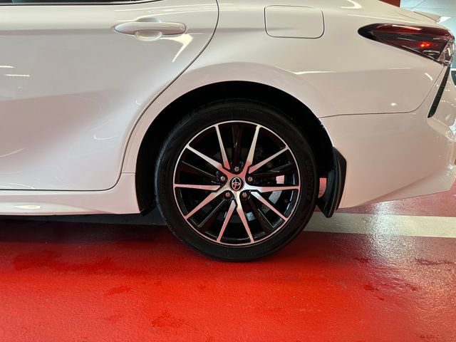Certified 2023 Toyota Camry SE AWD/4WD image 26