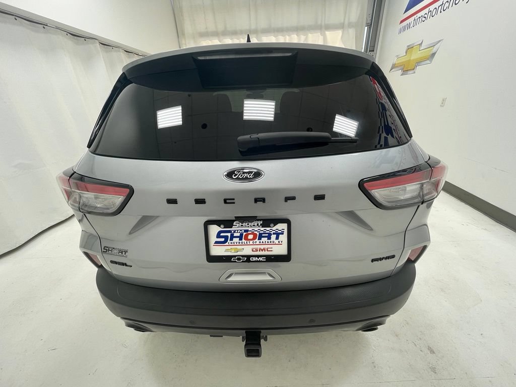 Used 2022 Ford Escape SEL w/ SEL Stealth AWD Package image 6