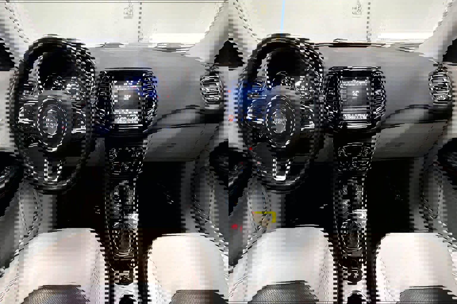 Used 2019 Jeep Compass Limited image 18