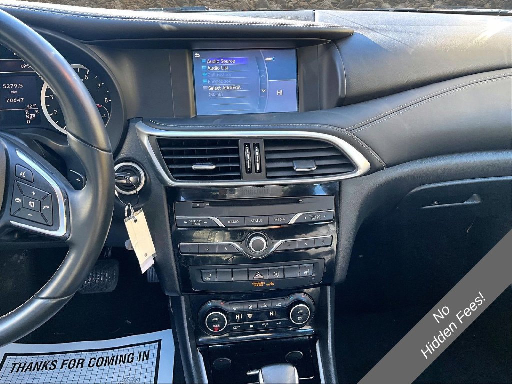 Used 2018 INFINITI QX30 AWD image 4
