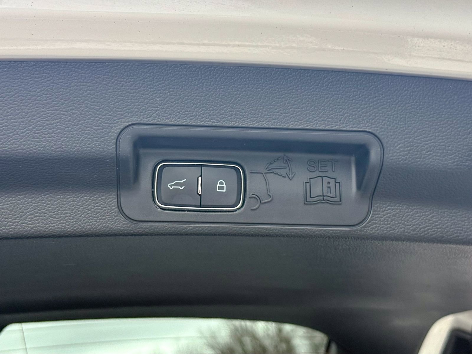 Certified 2023 Ford Explorer XLT w/ Equipment Group 202A image 15