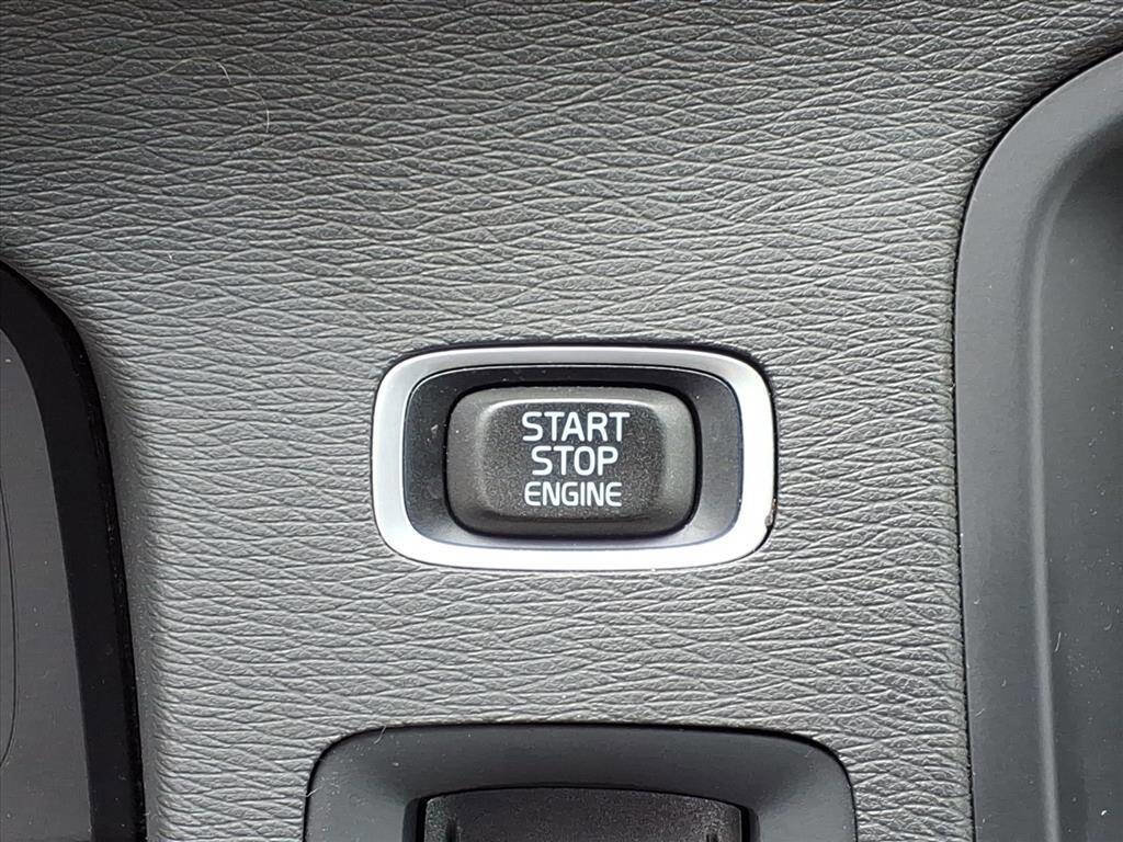 Used 2013 Volvo S60 T5 image 21