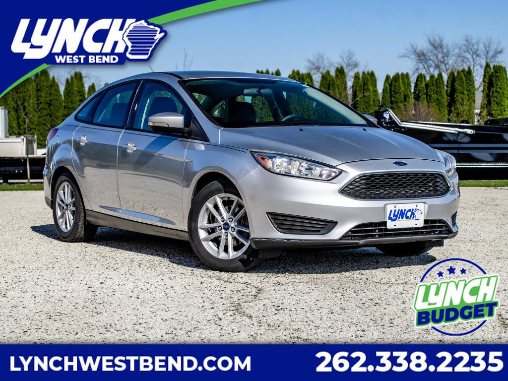 Used 2017 Ford Focus SE w/ Cold Weather Package image 1