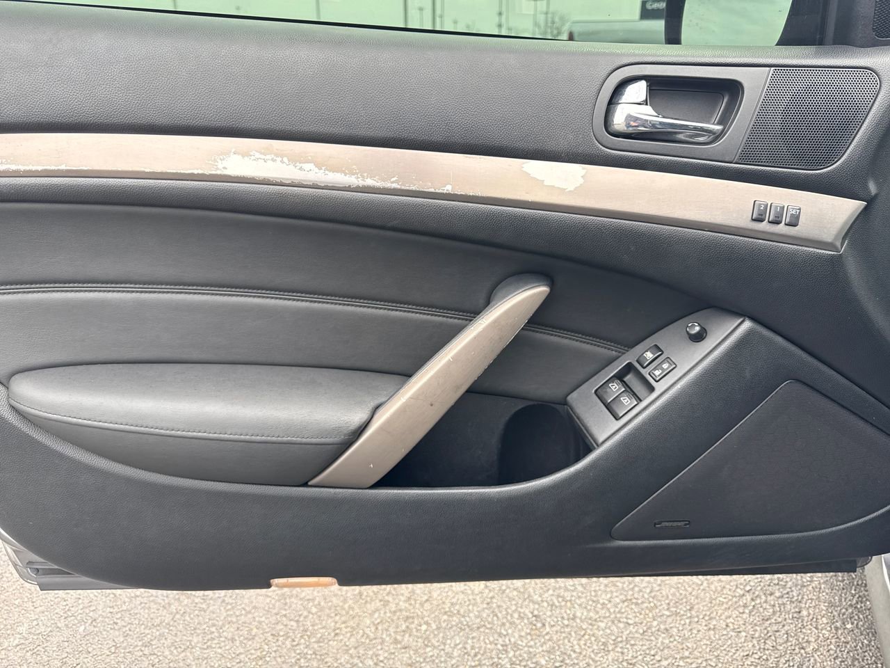 Used 2010 INFINITI G37 Sport w/ Navigation Pkg image 14