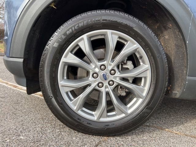 Certified 2021 Ford Explorer Limited w/ Equipment Group 301A image 16