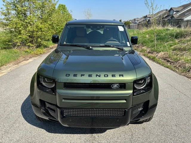 New 2026 Land Rover Defender 110 X-Dynamic SE AWD/4WD image 3