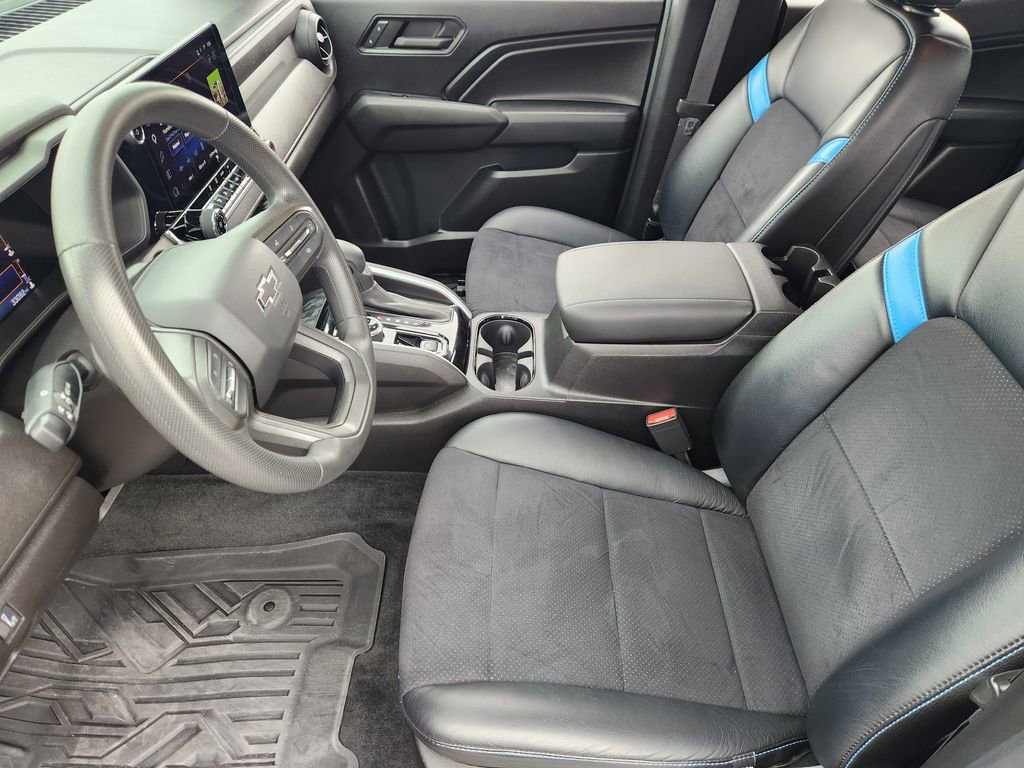 Certified 2023 Chevrolet Colorado Trail Boss w/ Technology Package AWD/4WD image 13