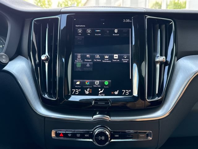 Used 2019 Volvo XC60 T5 Momentum w/ Multimedia Package AWD/4WD image 37