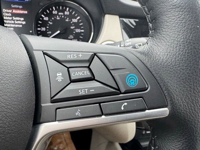 Used 2022 Nissan Rogue Sport SL w/ Premium Package image 15