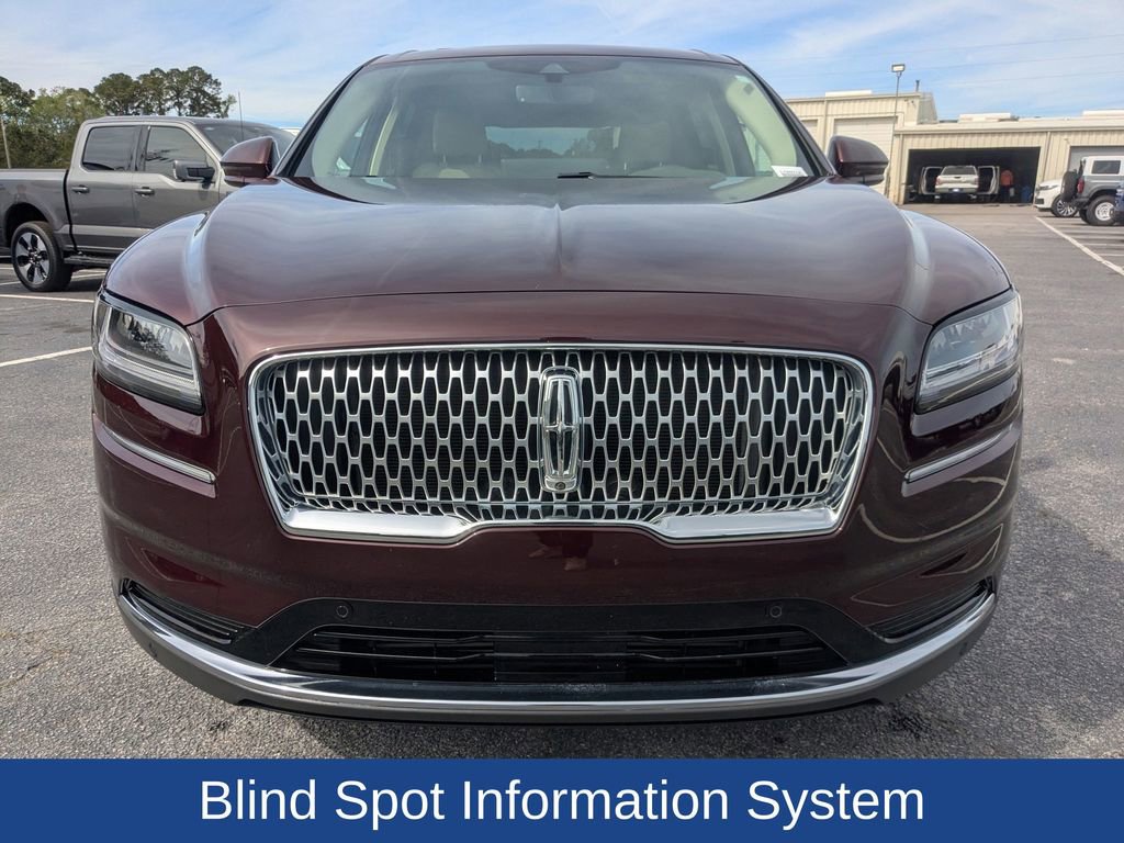 Used 2023 Lincoln Nautilus Reserve w/ Equipment Group 201A image 9