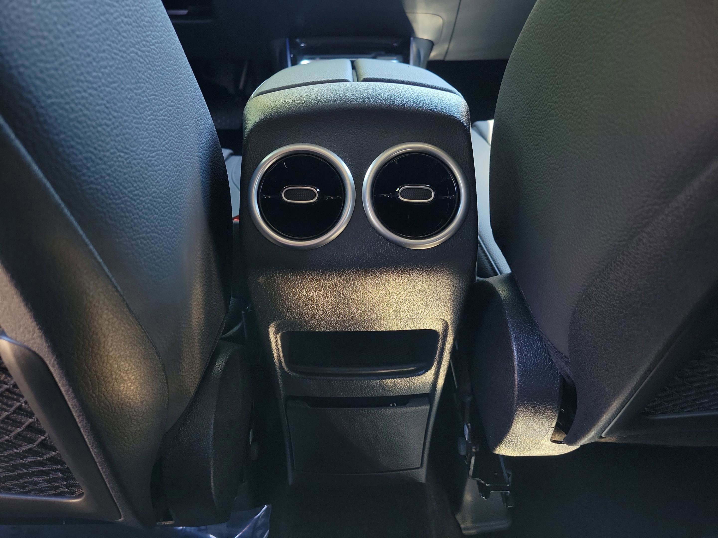 Certified 2026 Mercedes-Benz GLB 250 GLB 250 image 14