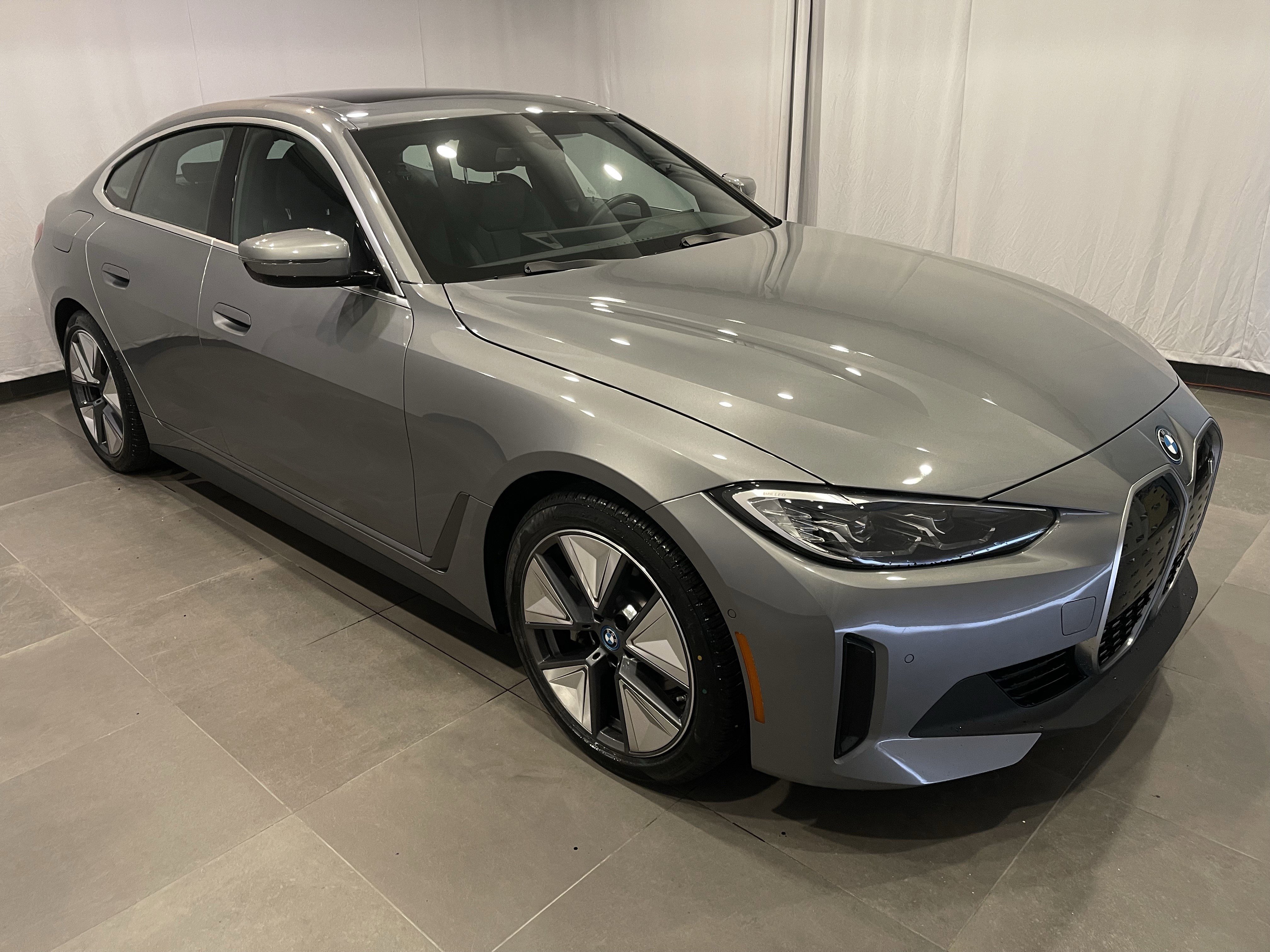 Certified 2024 BMW i4 eDrive35 w/ Convenience Package RWD image 3