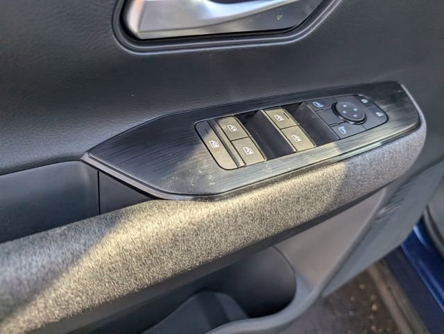 New 2026 Nissan Kicks SV image 16