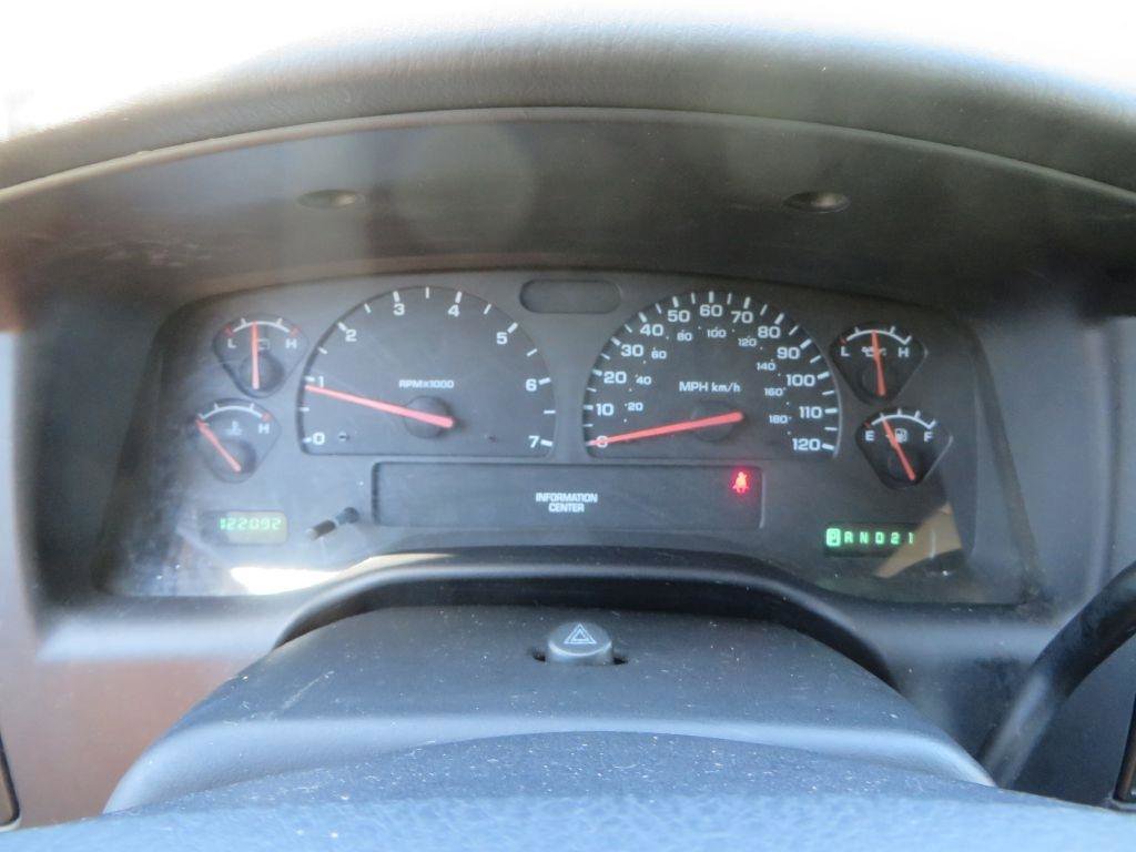 Used 2004 Dodge Dakota SLT w/ Chrome Appearance Group RWD image 17