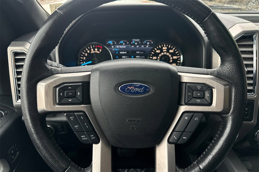 Used 2016 Ford F150 Platinum w/ Equipment Group 701A Luxury image 20