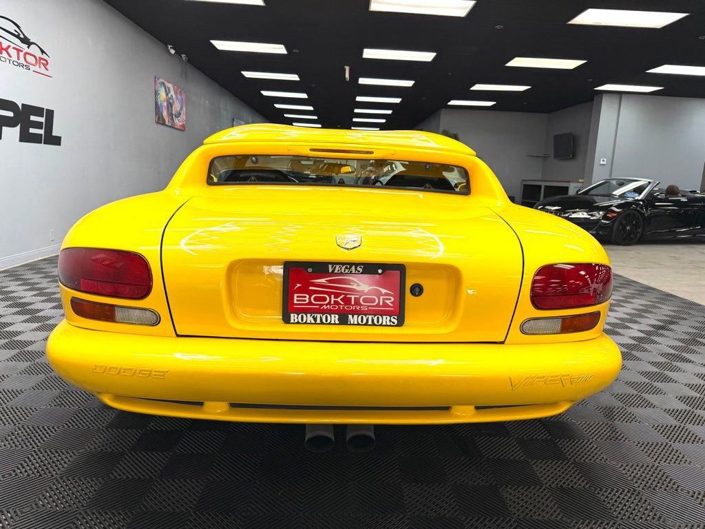 Used 2001 Dodge Viper RT/10 RWD image 12