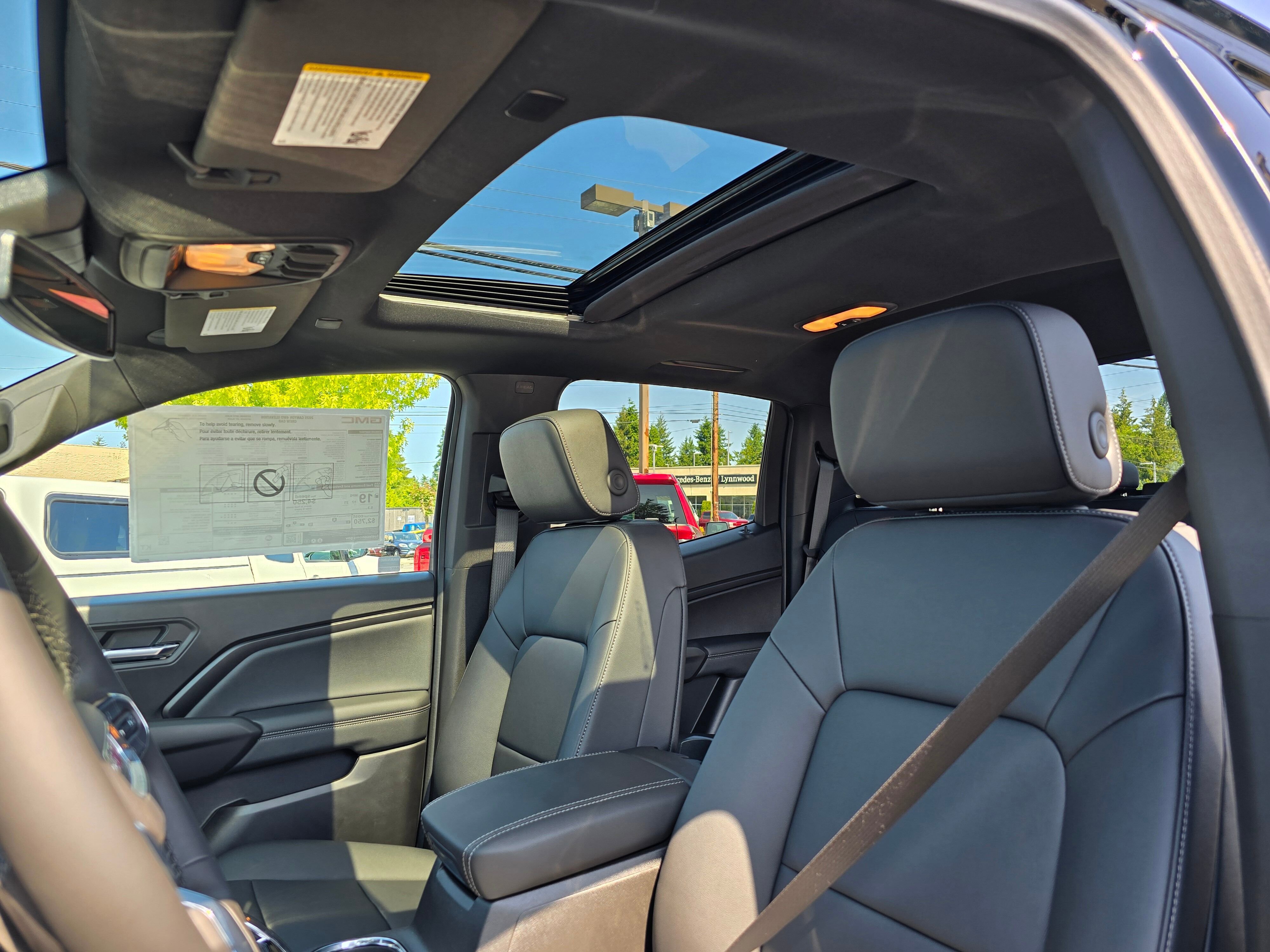 New 2025 GMC Canyon Elevation w/ Convenience Package image 19