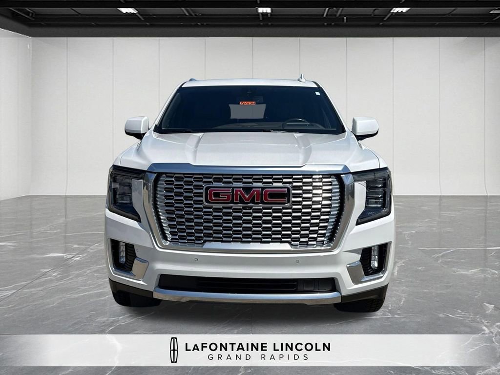 Used 2022 GMC Yukon Denali AWD/4WD image 8