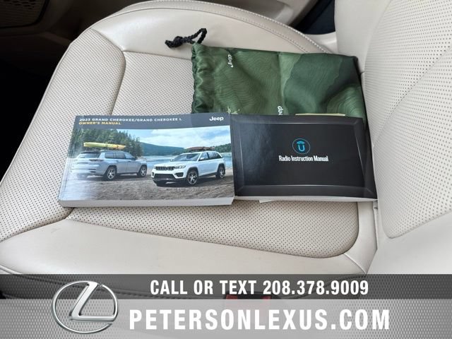 Used 2023 Jeep Grand Cherokee L Limited w/ Luxury Tech Group II AWD/4WD image 32