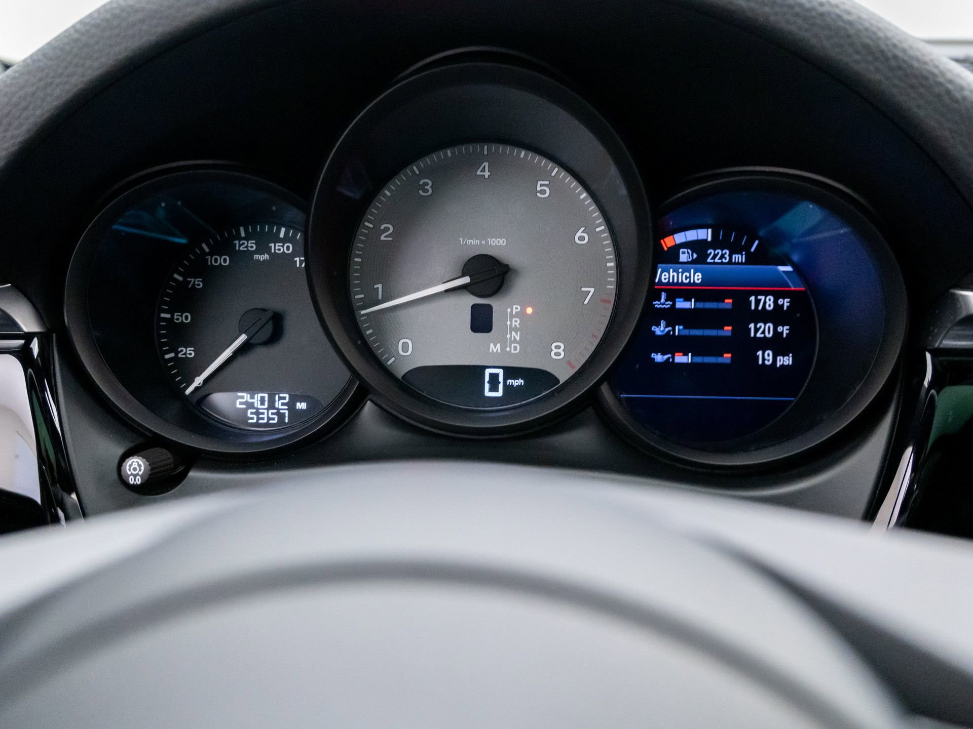 Certified 2023 Porsche Macan S AWD/4WD image 21