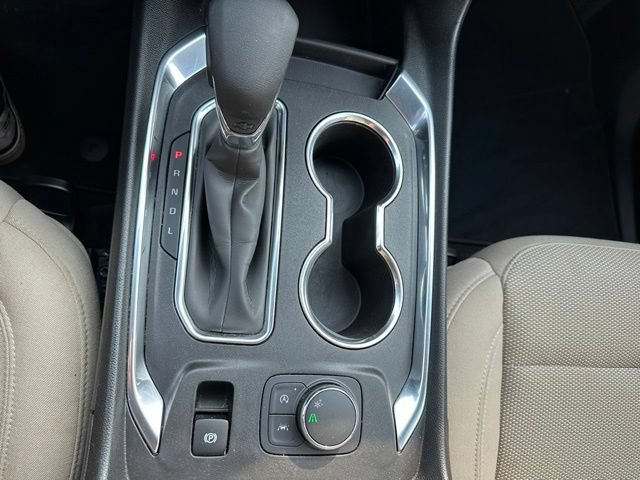 Used 2023 Chevrolet Traverse LS w/ Safety Package FWD image 19