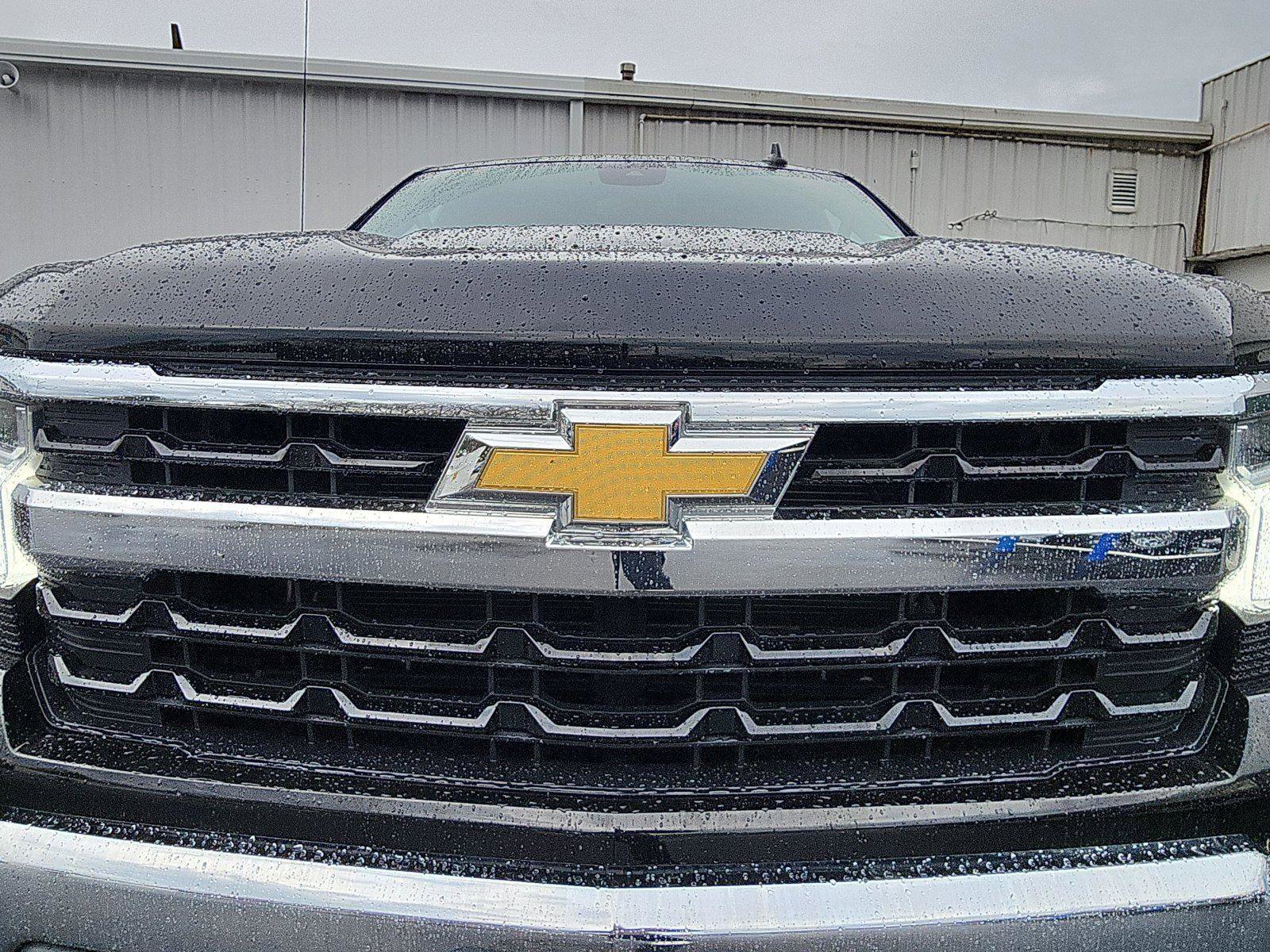 Used 2023 Chevrolet Silverado 1500 LT image 14