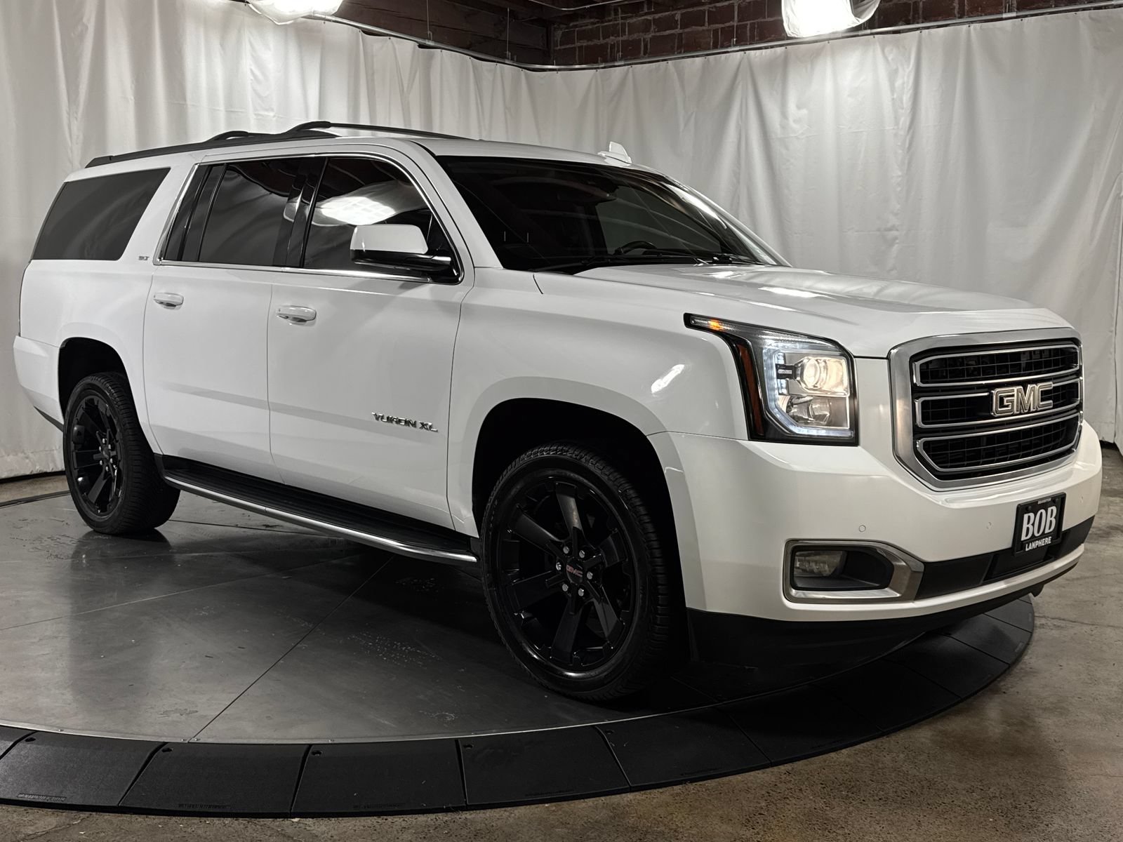 Used 2020 GMC Yukon XL SLT w/ Open Road Package AWD/4WD image 7