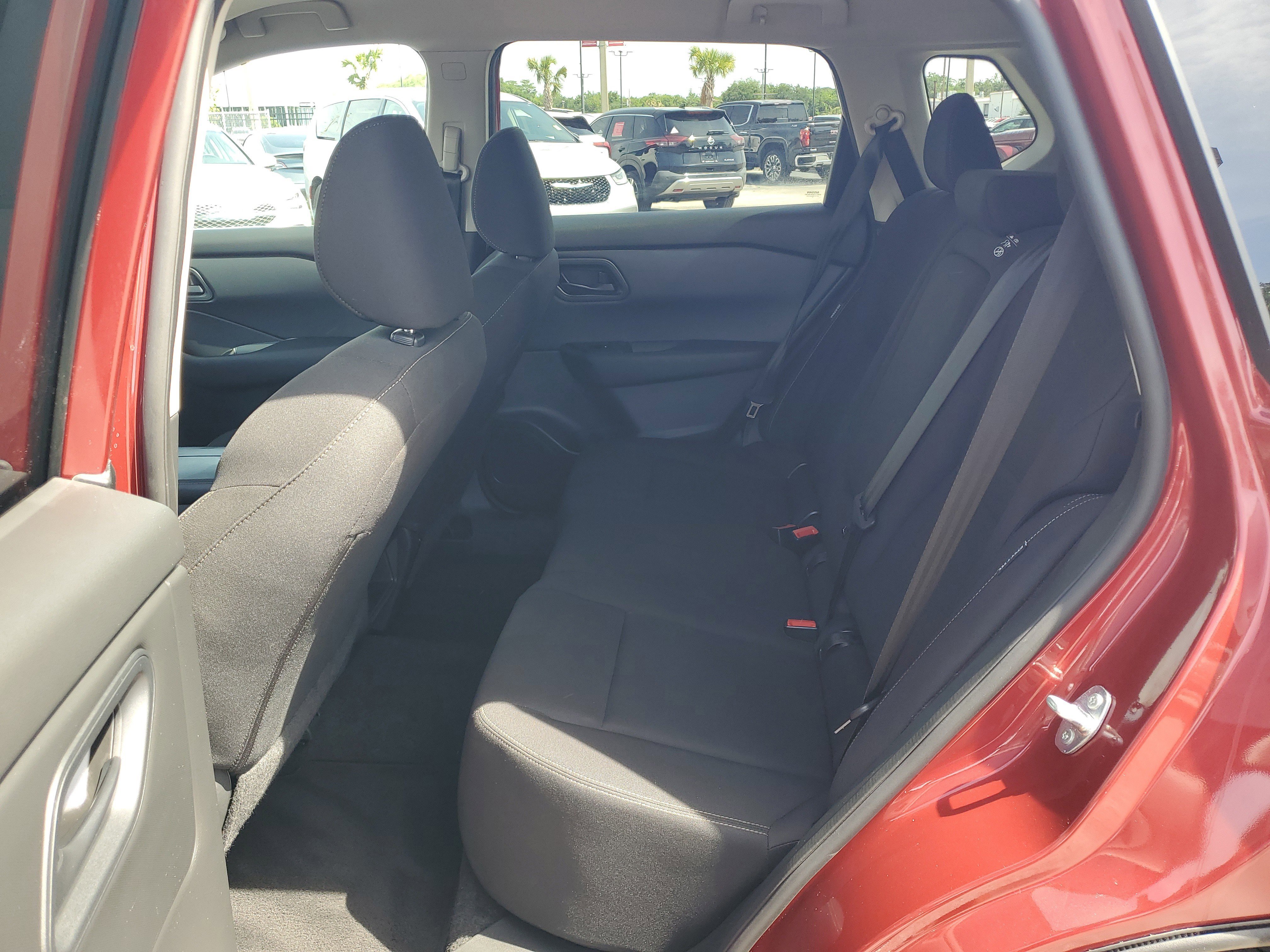 Certified 2025 Nissan Rogue S FWD image 13