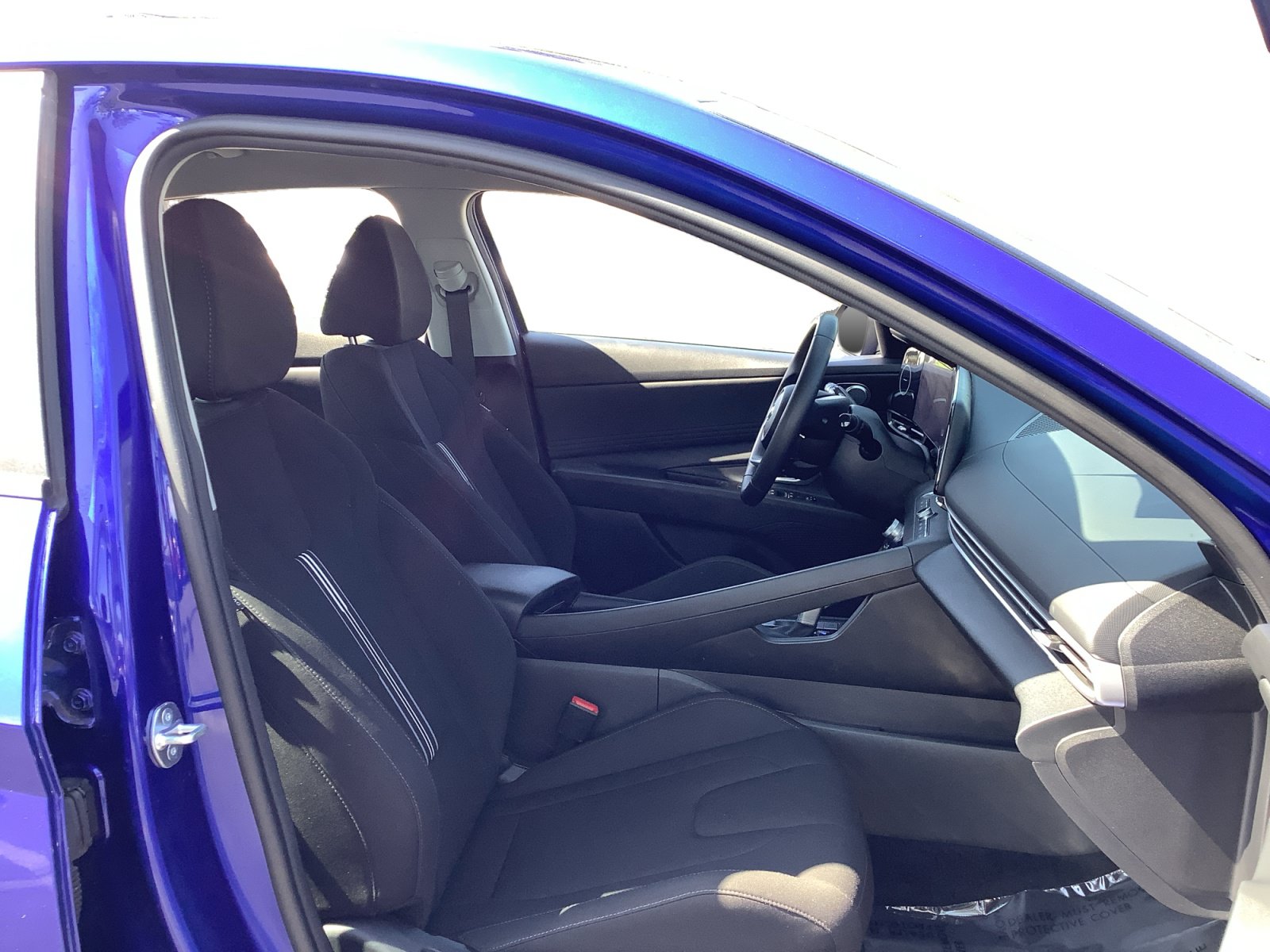 Used 2023 Hyundai Elantra SEL w/ Convenience Package FWD image 15