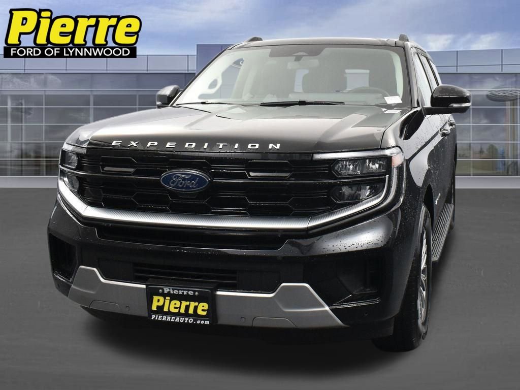 New 2026 Ford Expedition Platinum AWD/4WD image 1
