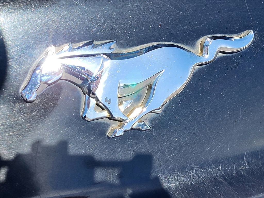 Used 2021 Ford Mustang Premium RWD image 31