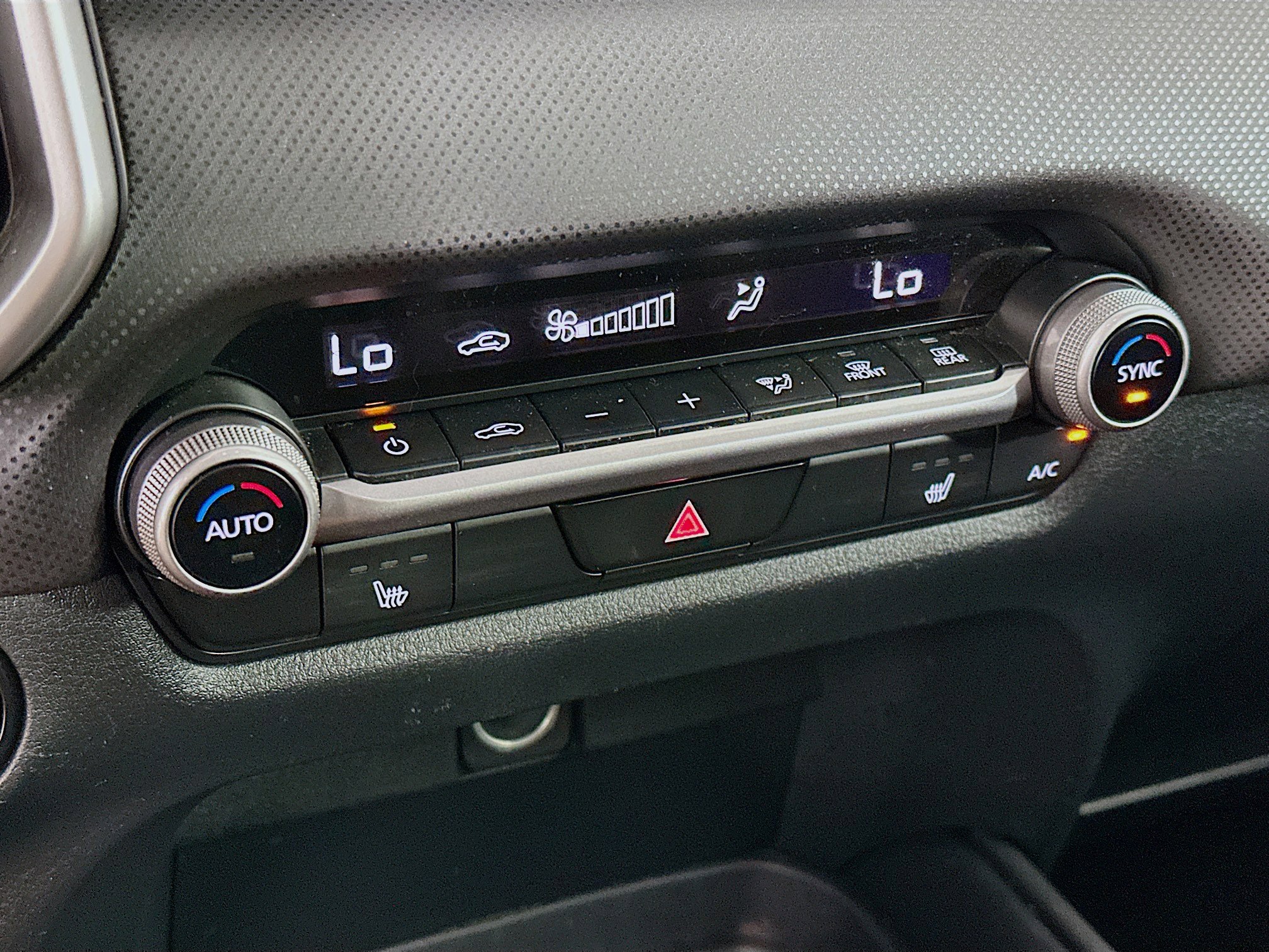 Used 2023 MAZDA CX-50 2.5 S w/ Cargo Package image 23