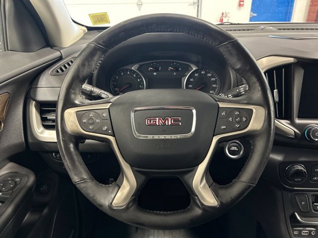 Used 2020 GMC Terrain Denali w/ Denali Premium Package AWD/4WD image 15