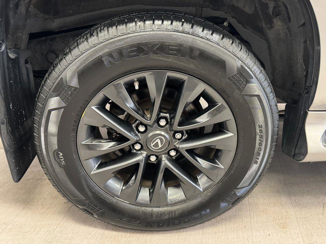 Used 2022 Lexus GX 460 Premium w/ Premium Package image 33