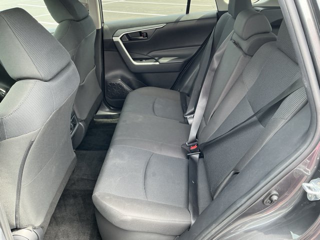 Used 2024 Toyota RAV4 LE AWD/4WD image 14