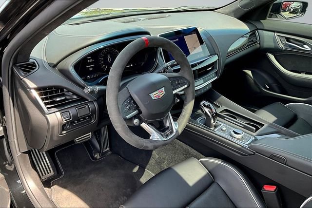 Used 2023 Cadillac CT5 V Blackwing w/ LPO, Bronce Accent Package image 17