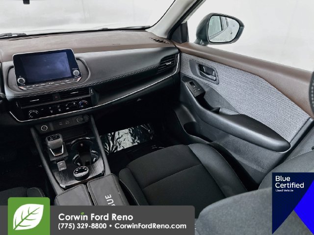 Used 2023 Nissan Rogue S AWD/4WD image 25