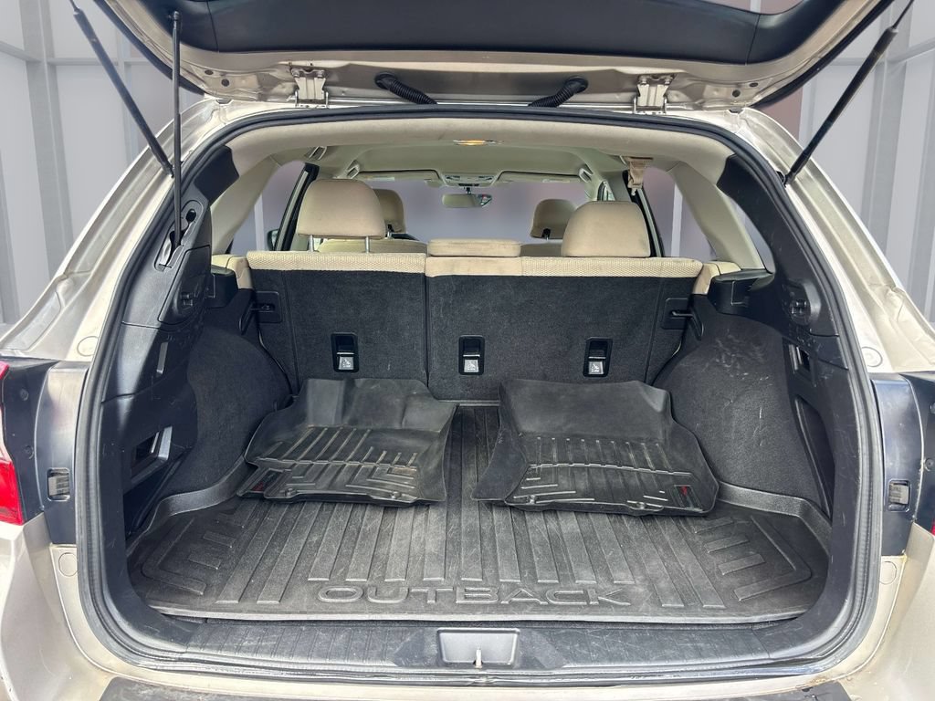 Used 2018 Subaru Outback 2.5i Premium AWD/4WD image 15