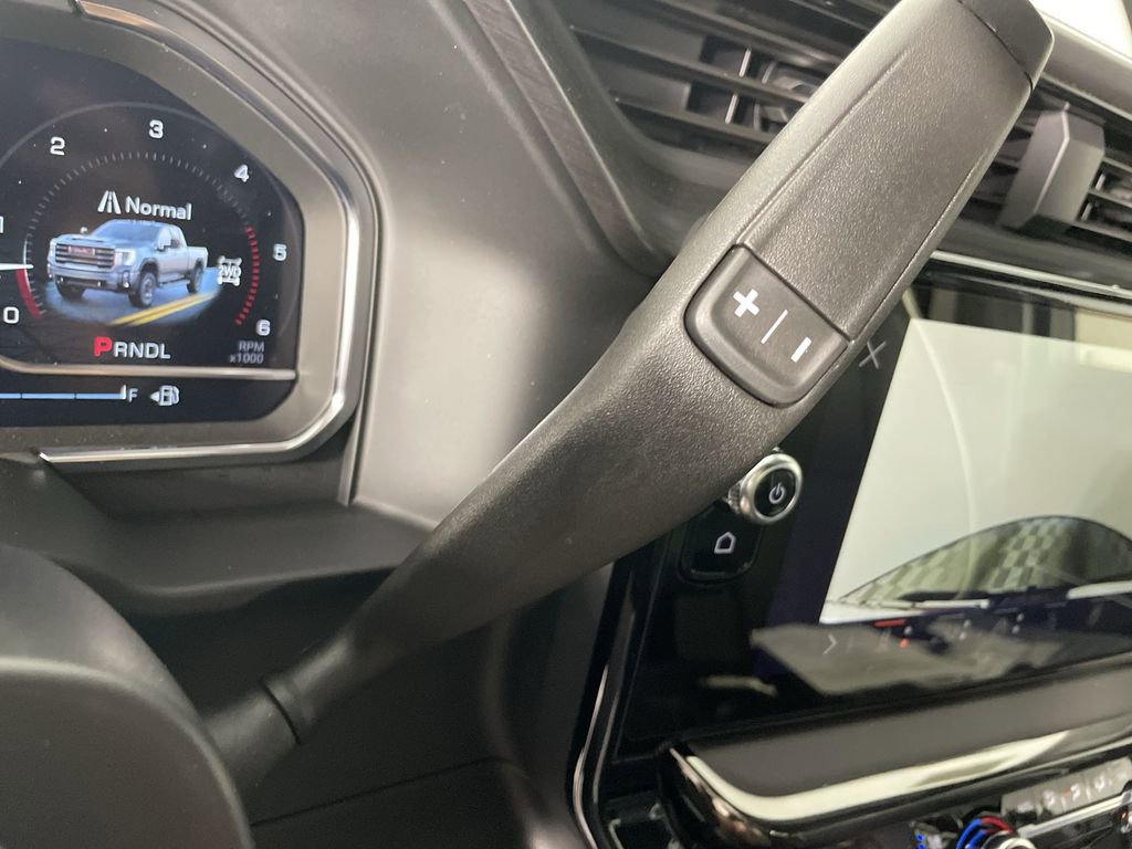 Used 2024 GMC Sierra 2500 AT4X image 16