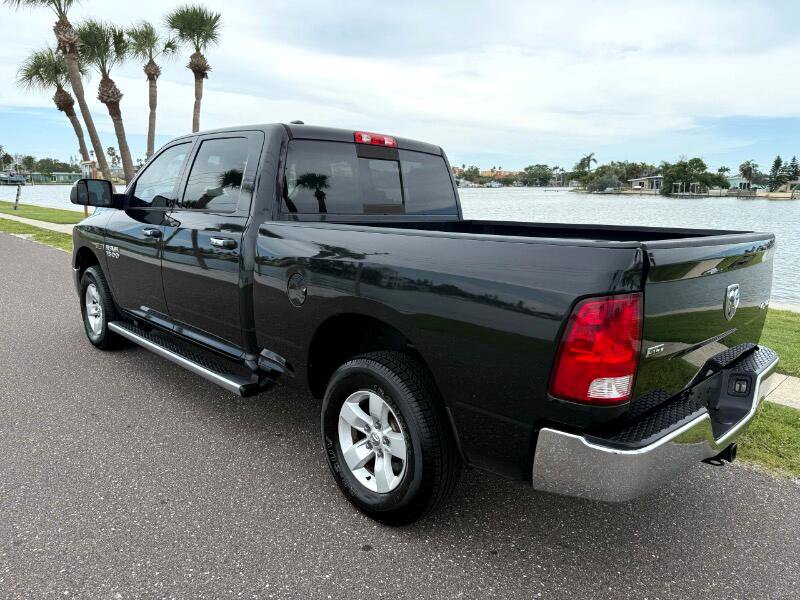 Used 2018 RAM 1500 Classic SLT image 8