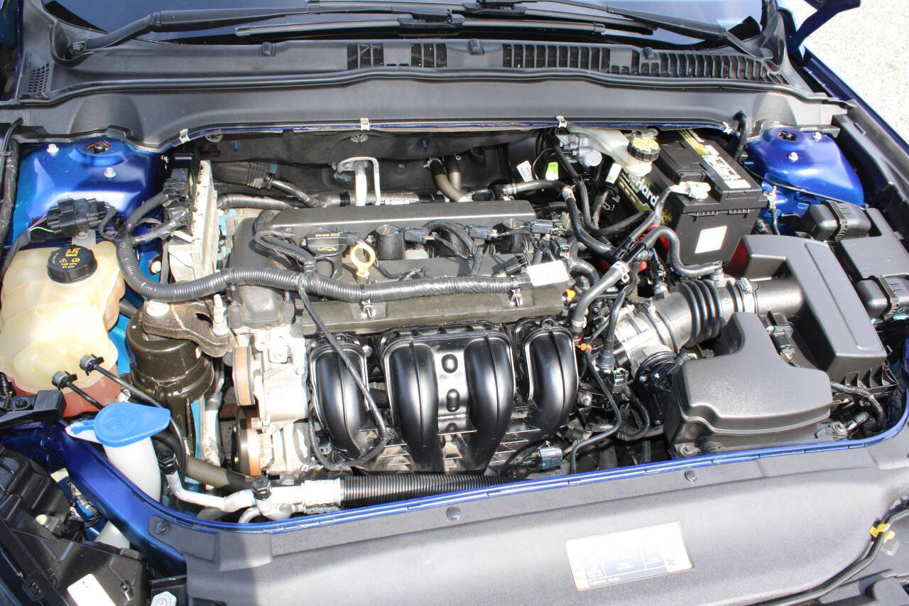 Used 2015 Ford Fusion S FWD image 24