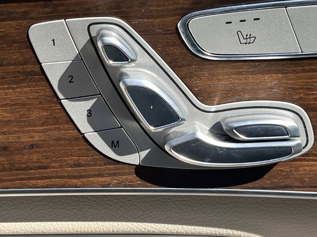 Used 2021 Mercedes-Benz C 300 4MATIC Sedan image 30